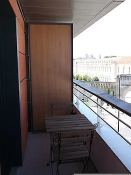 אביניון Apart'Hotel Sainte-Marthe 0*,  צרפת
