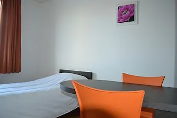 אביניון Apart'Hotel Sainte-Marthe דירה
