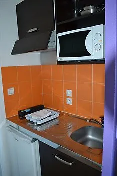 אביניון Apart'Hotel Sainte-Marthe
